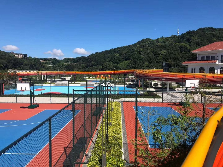 鲁家峙红石体育公园